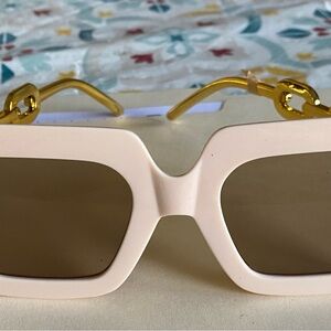 Chic Cream Sunglasses with Gold Accents with case